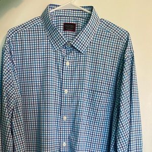 Men’s untuckit shirt